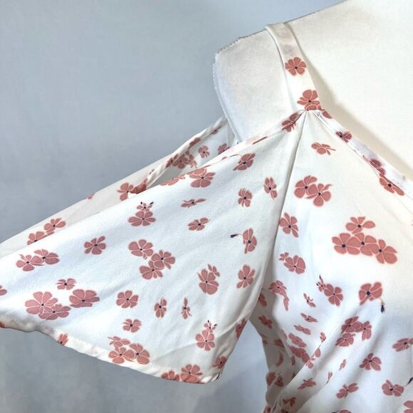 Jessica Simpson white and blush floral off shoulder faux wrap dress size large - Picture 2 of 7